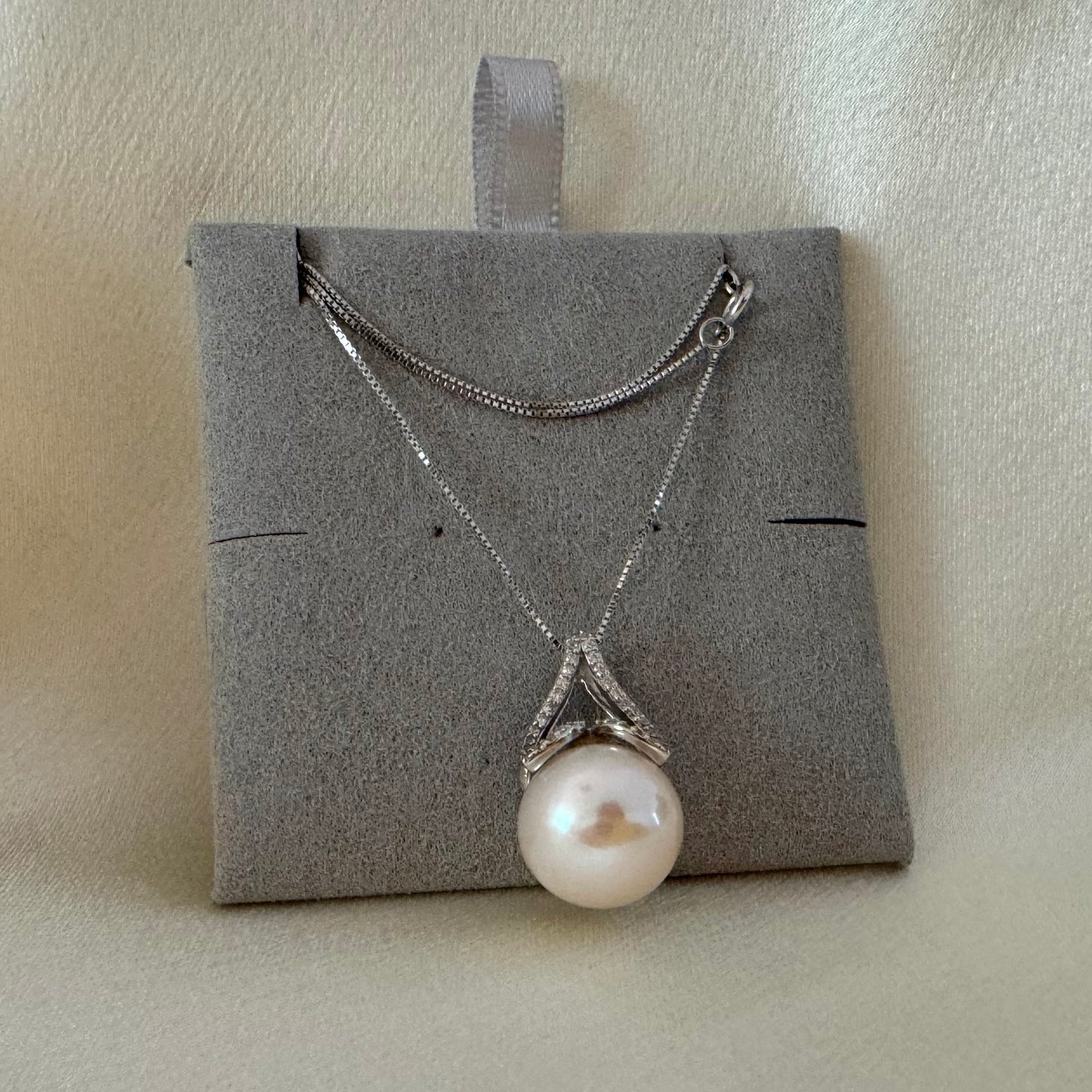Genuine Freshwater Pearl Pendant Necklace
