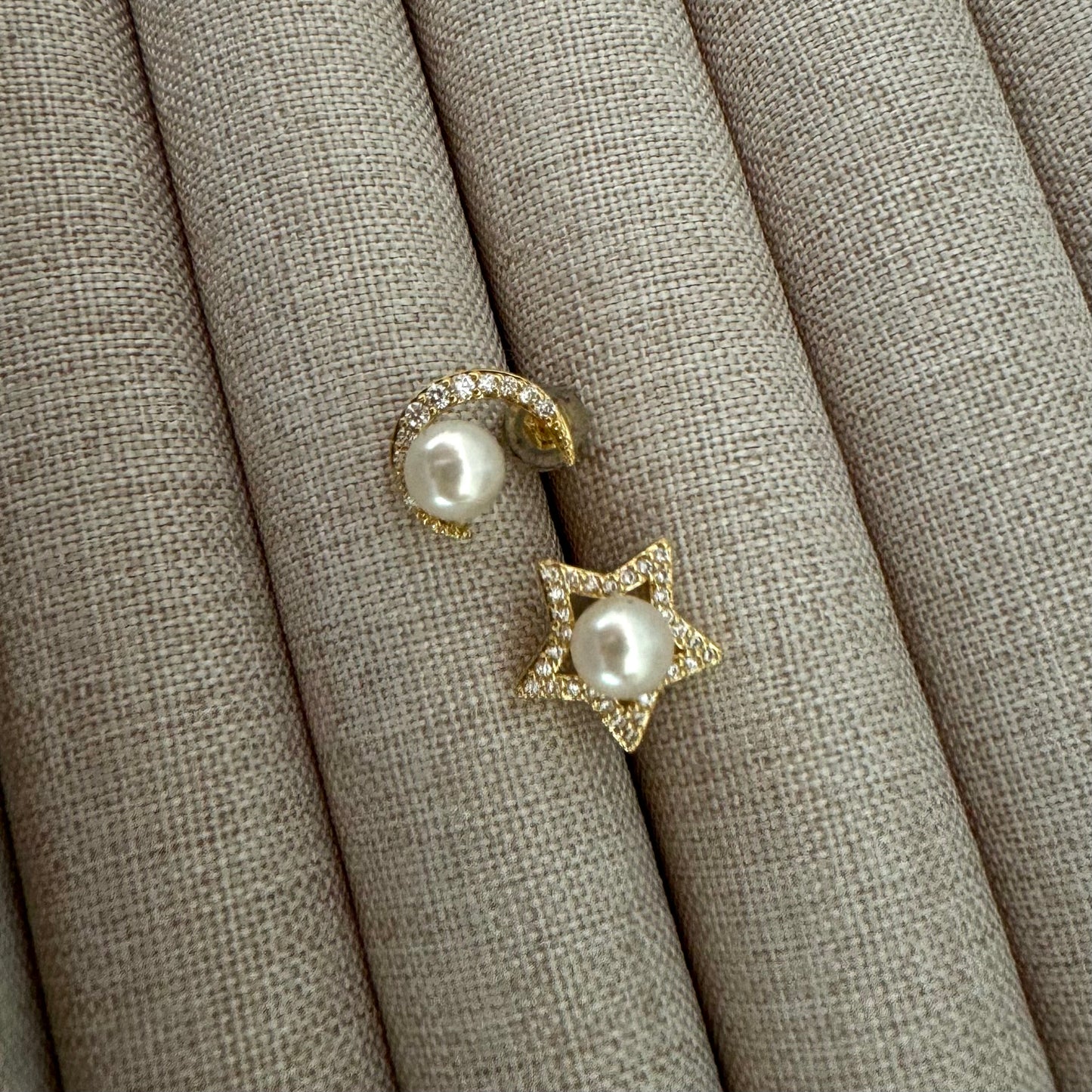 Genuine Freshwater Stud Pearl Earrings