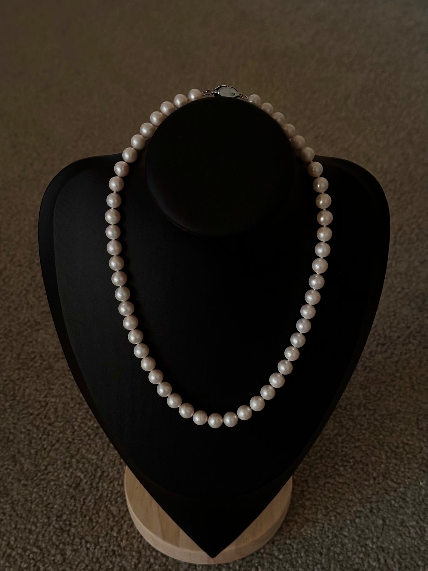 8-9mm Classic Freshwater Pearl Necklace