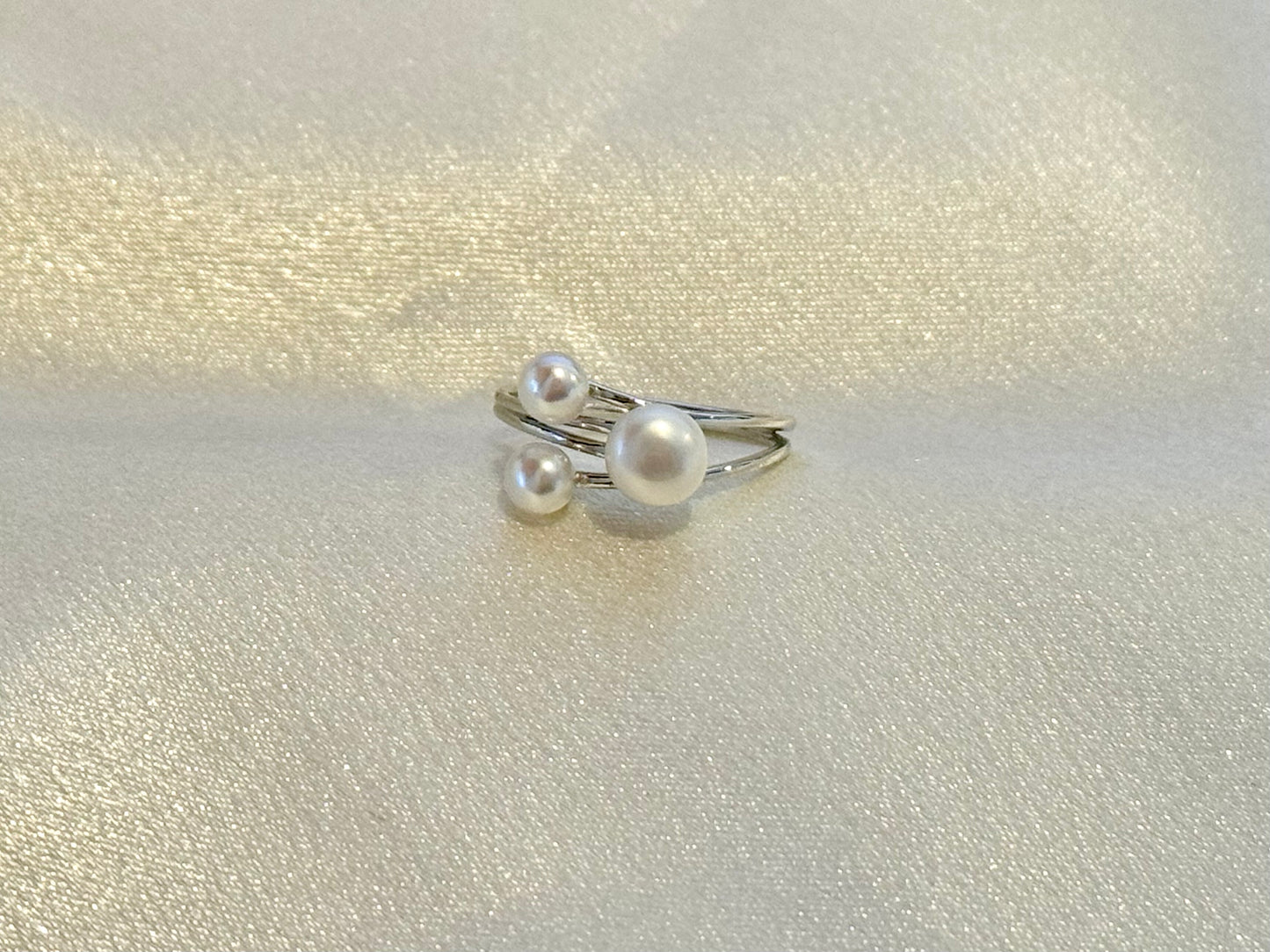 Triple Pearl ring