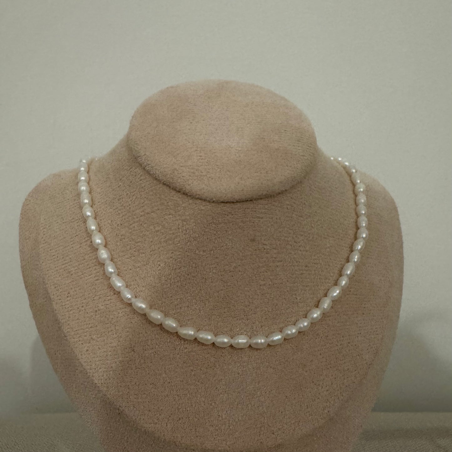 Genuine freshwater Pearl necklace