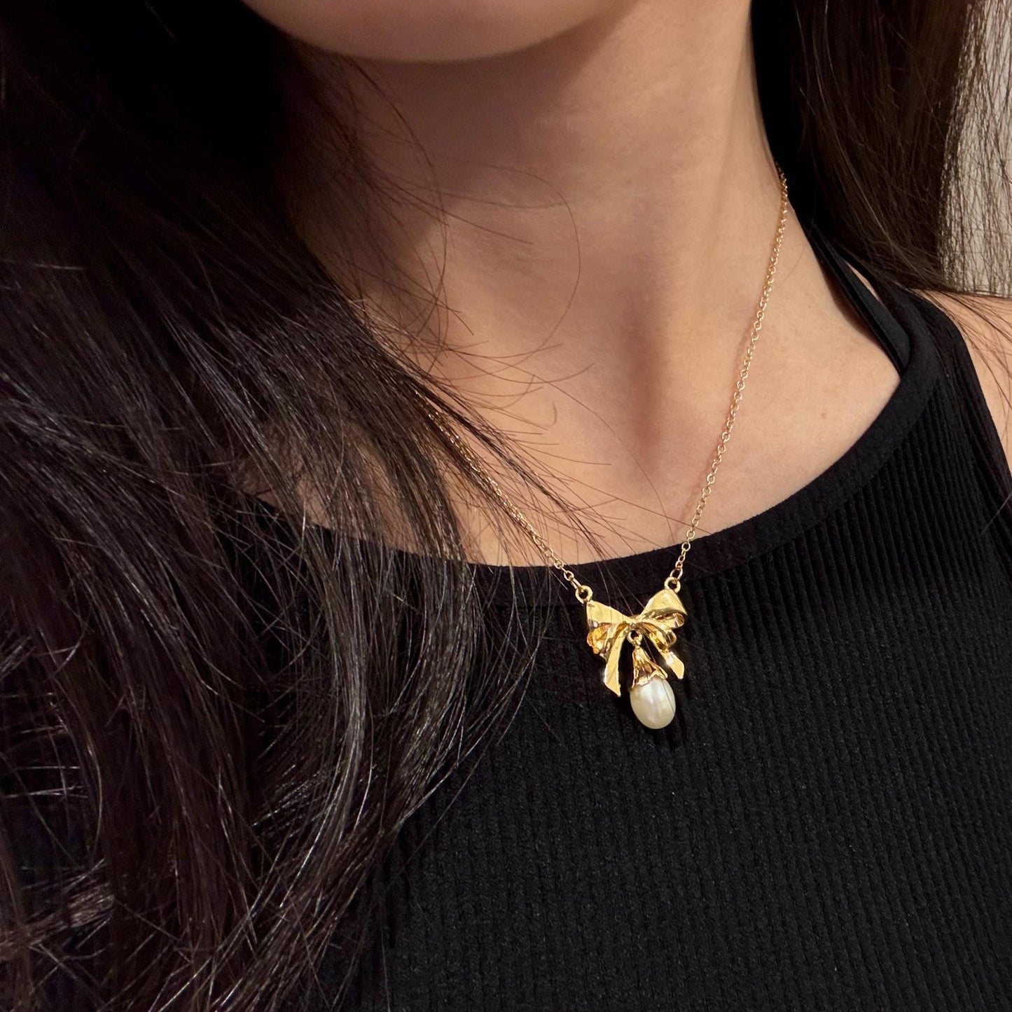 Dainty Bowknot Freshwater Pearl Pendant necklace, bridal jewellery, pendant necklace gold, gift for her, birthday gift, anniversary gift