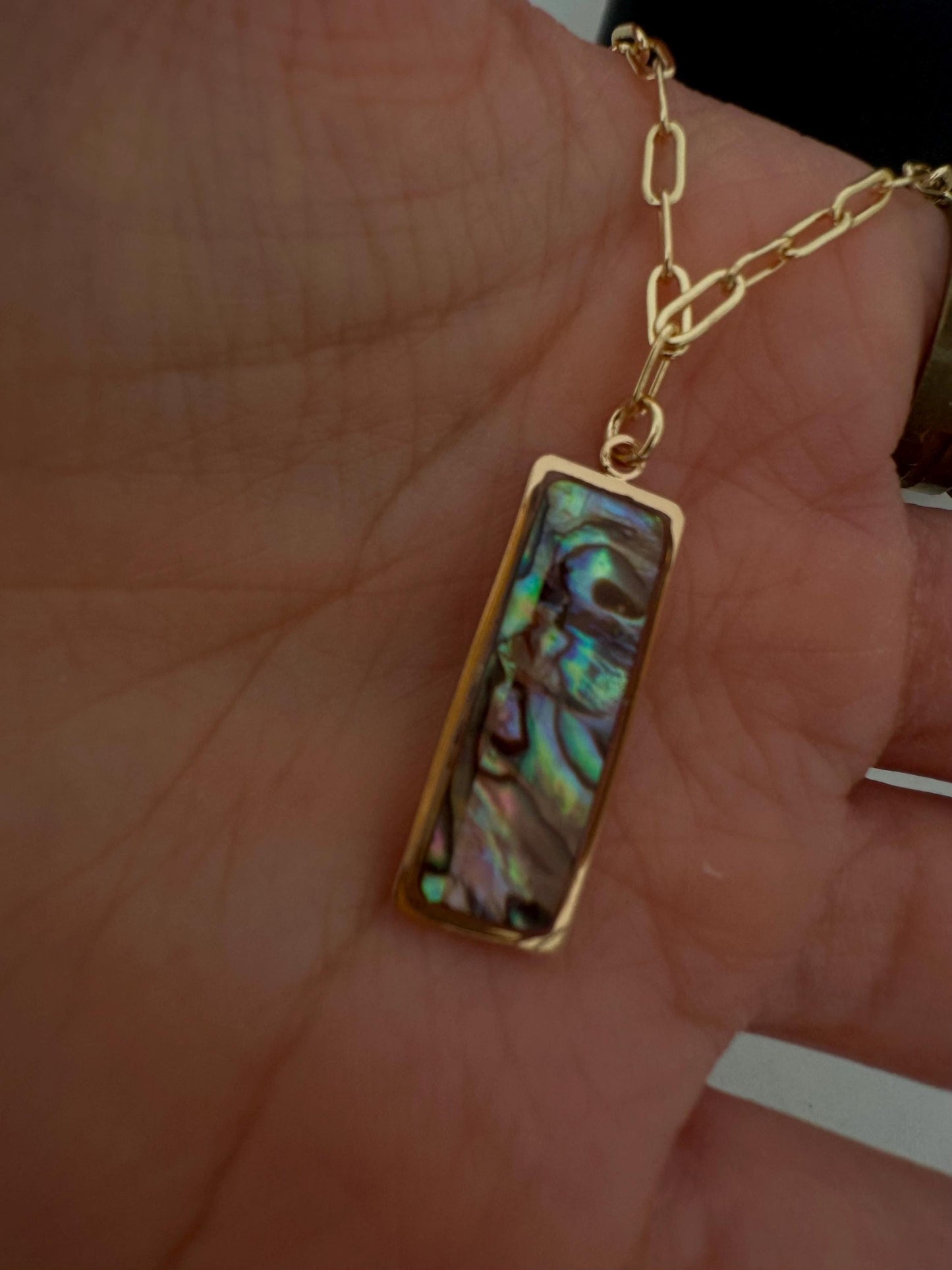 Handcrafted star baroque pearl pendant necklace, abalone shell pendant, pearl shell pendant, 14k gold chain, gift for her, graduation gift