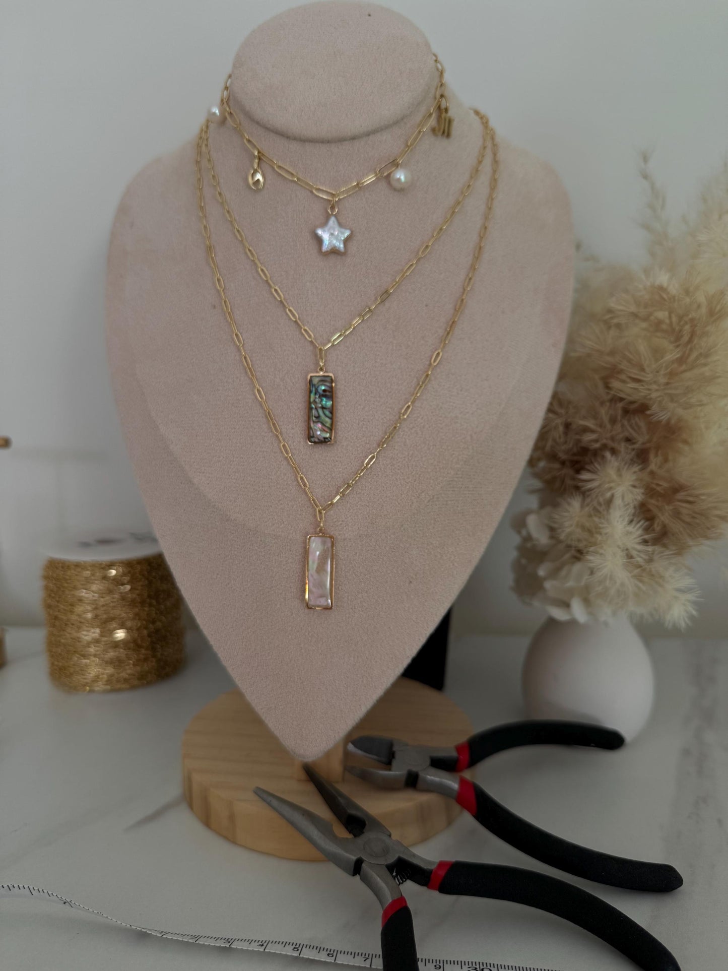 Handcrafted star baroque pearl pendant necklace, abalone shell pendant, pearl shell pendant, 14k gold chain, gift for her, graduation gift