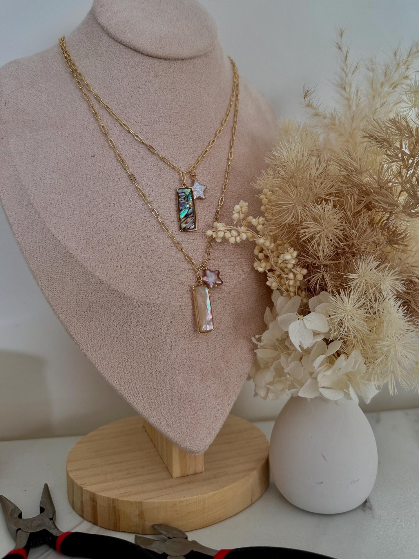 Handcrafted star baroque pearl pendant necklace, abalone shell pendant, pearl shell pendant, 14k gold chain, gift for her, graduation gift
