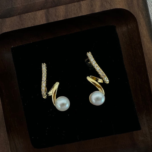 Genuine Freshwater Pearl Dangle Earrings