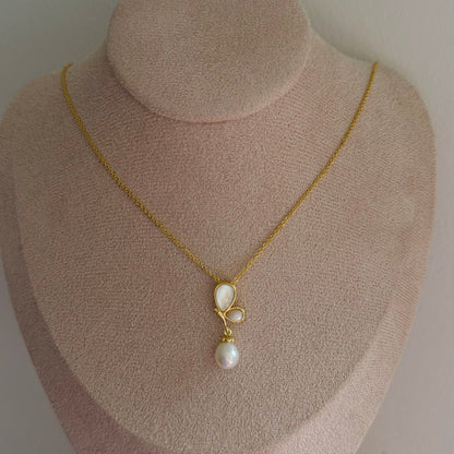 Genuine Freshwater Pearl Pendant Necklace