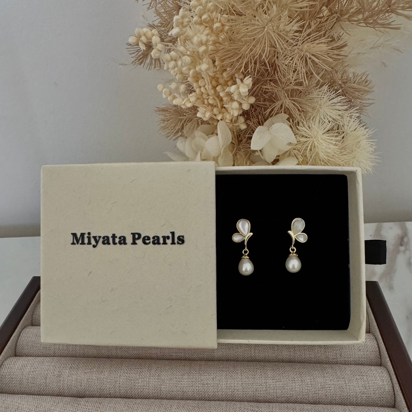 Butterfly wings dangle earrings
