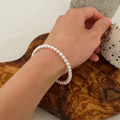 Aurora Freshwater Pearl Bracelet with 18k Gold