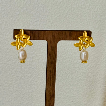 Genuine Freshwater Pearl Dangle Earrings