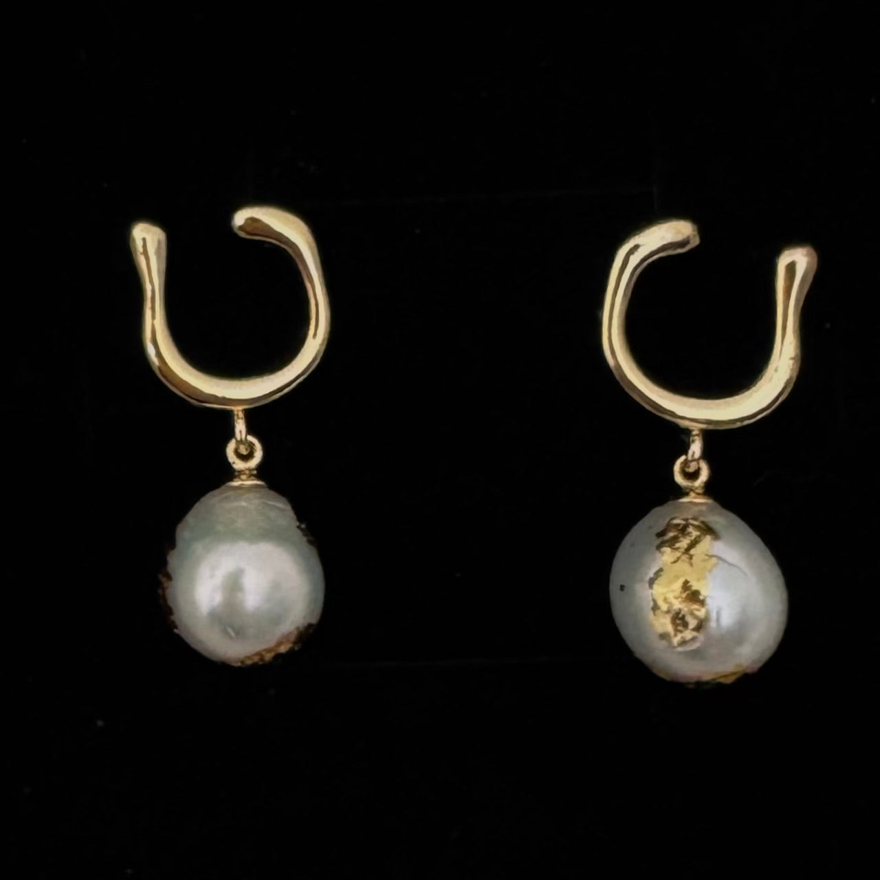 Pearl dangle earrings