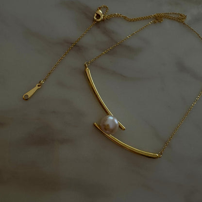 Freshwater Pearl Pedant Necklace