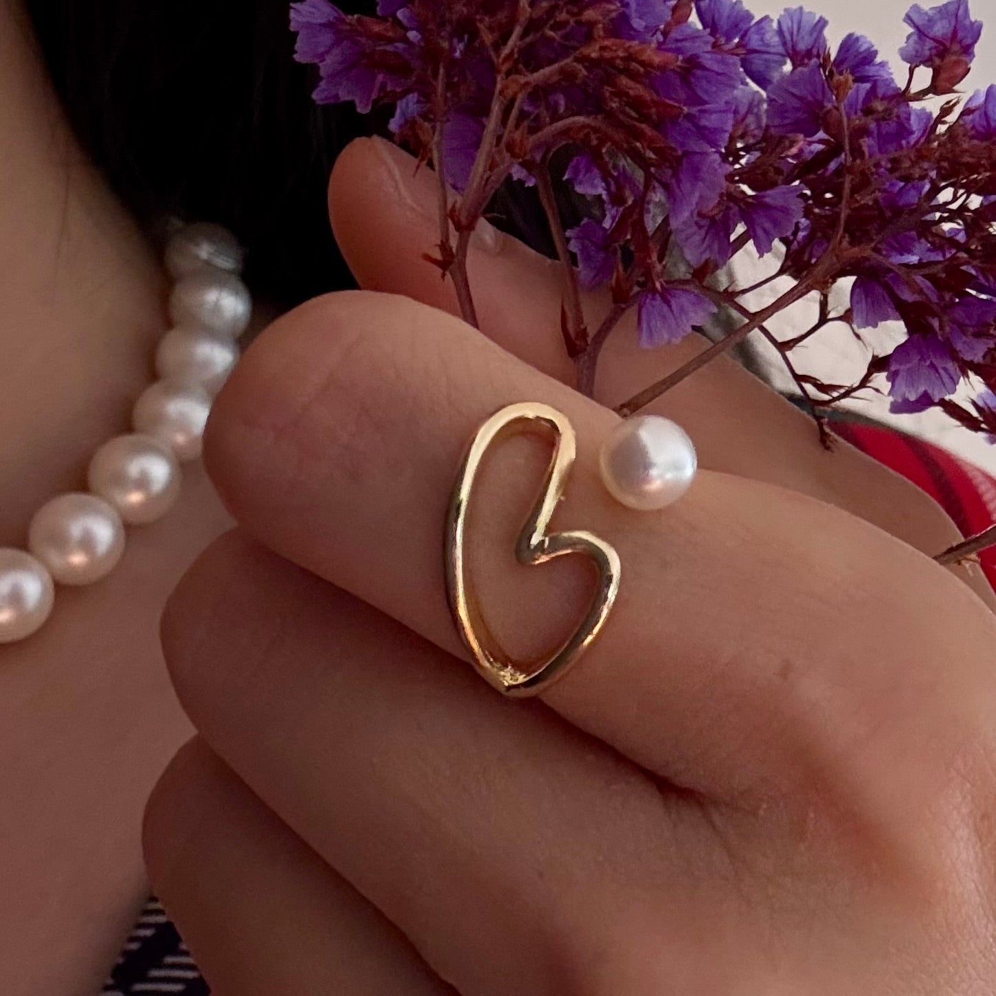 Pearl with heart ring