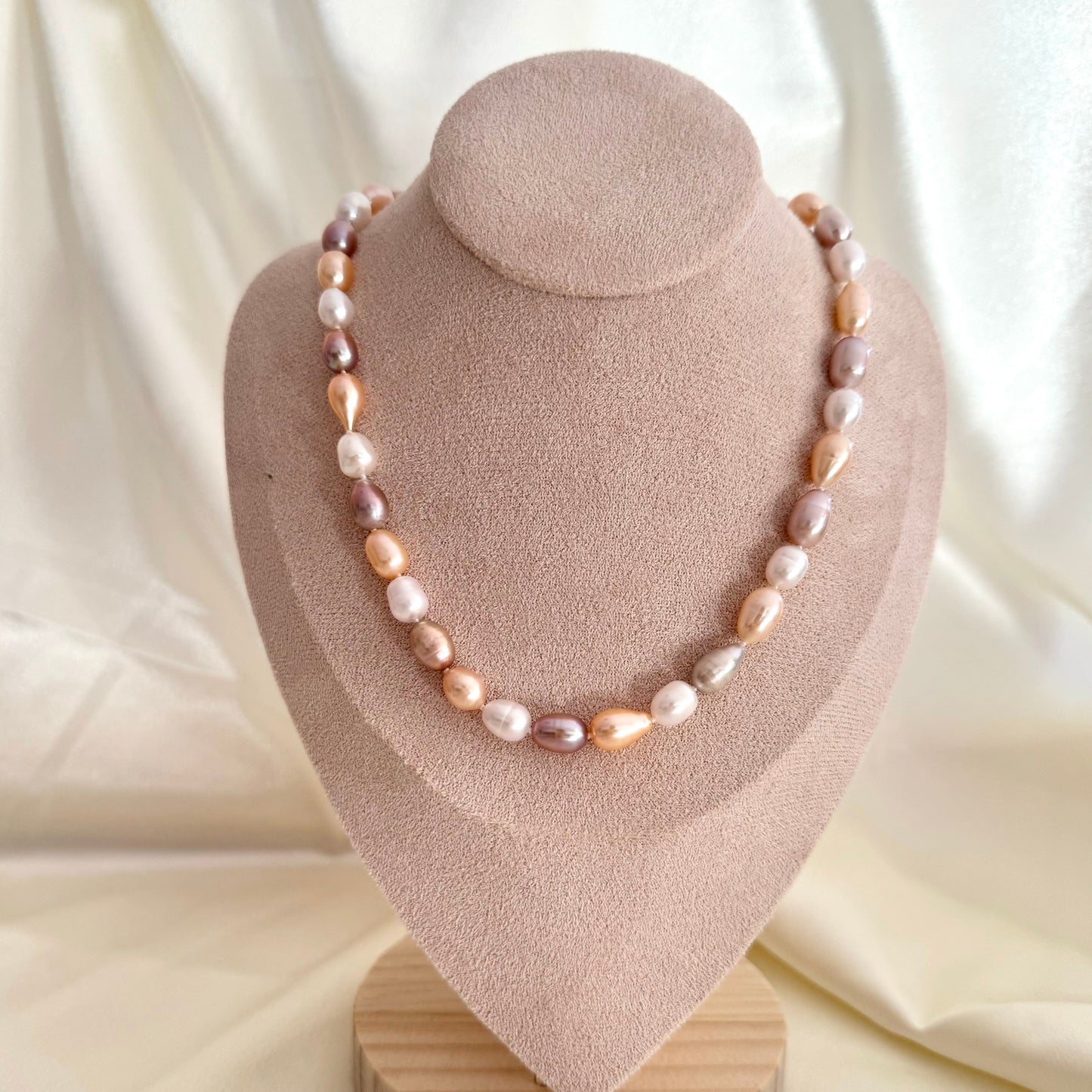 Radiant Harmony Pearl Necklace