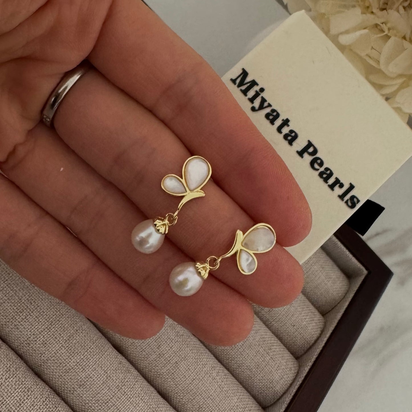 Butterfly wings dangle earrings