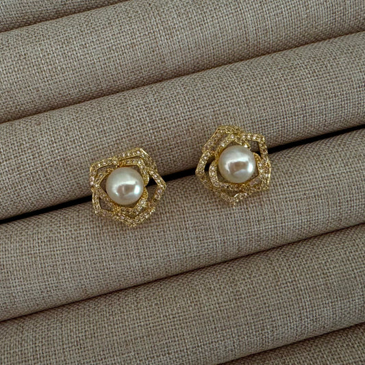 Freshwater Pearl Earrings