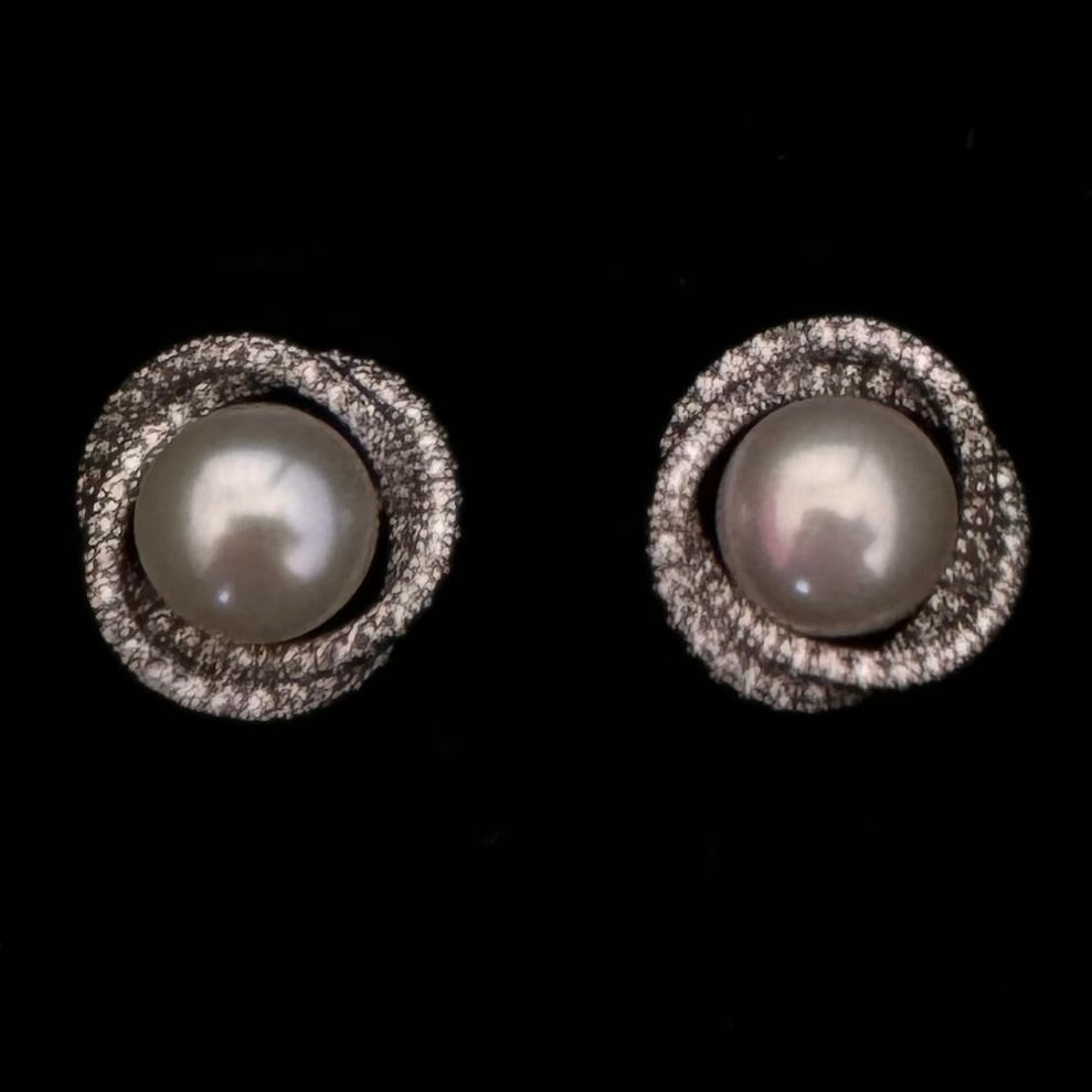 Freshwater Pearl Earrings