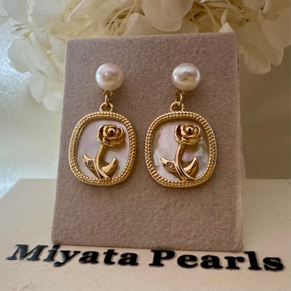 Freshwater Pearls dangle earrings