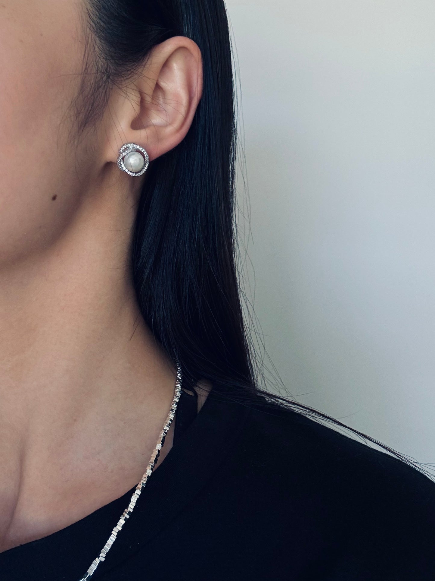 Freshwater Pearl Earrings