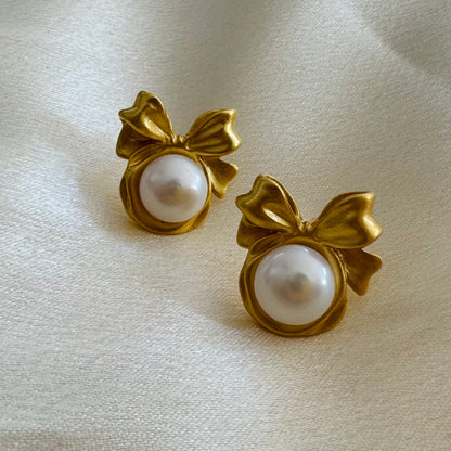 Genuine Freshwater Pearl Stud Earrings