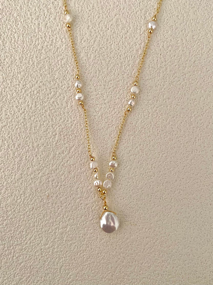 Serene Beauty Pearl Necklace