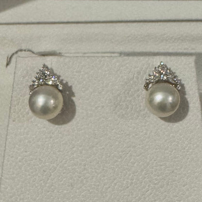 Premium 11-12mm Bridal Pearl Earrings – 925 Silver Crown Accent