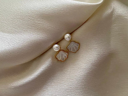 Seashell whisper Drop earring