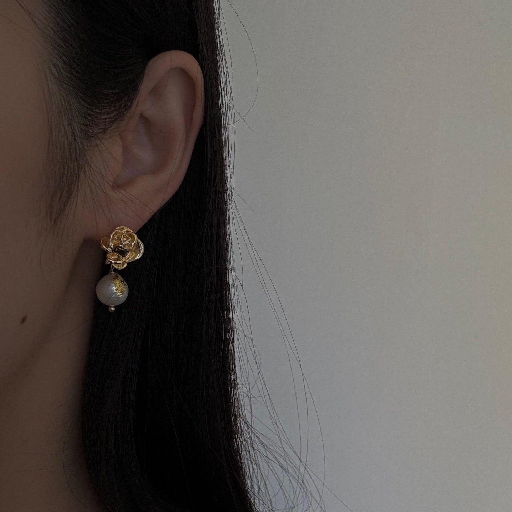 Floral Pearl dangle earrings