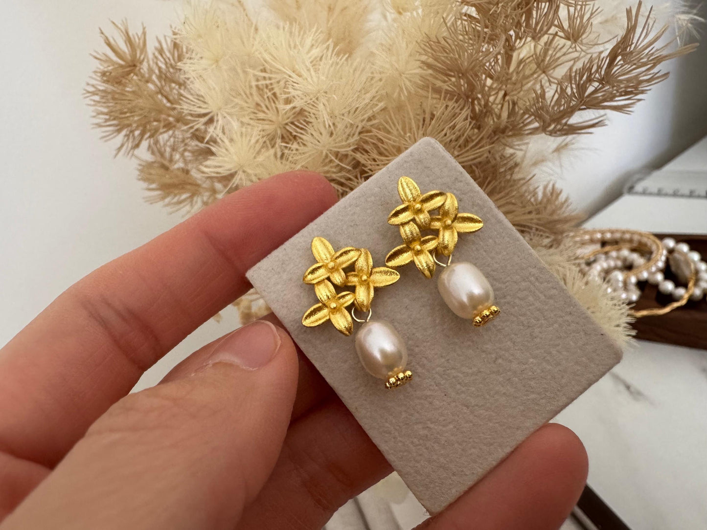 Genuine Freshwater Pearl Dangle Earrings