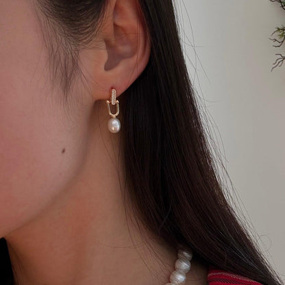Freshwater Pearl dangle earrings