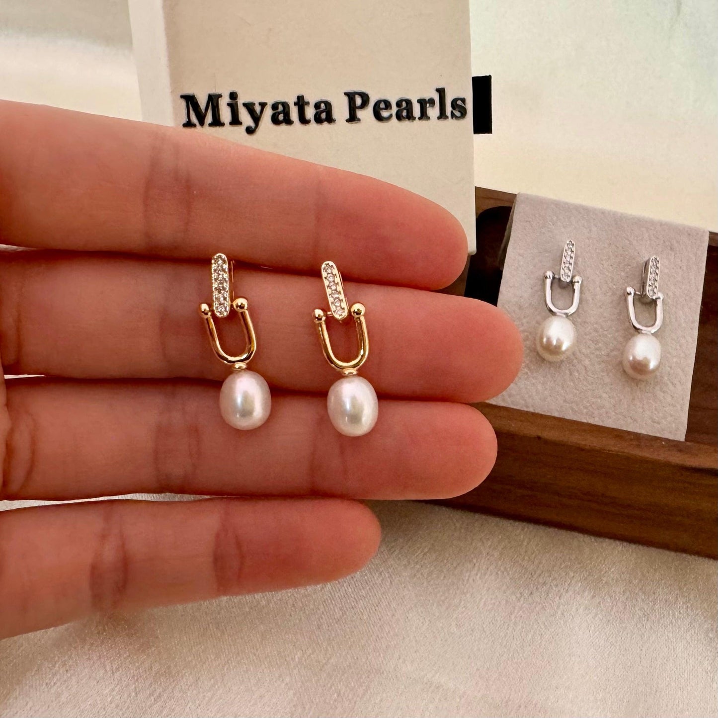 Freshwater Pearl dangle earrings