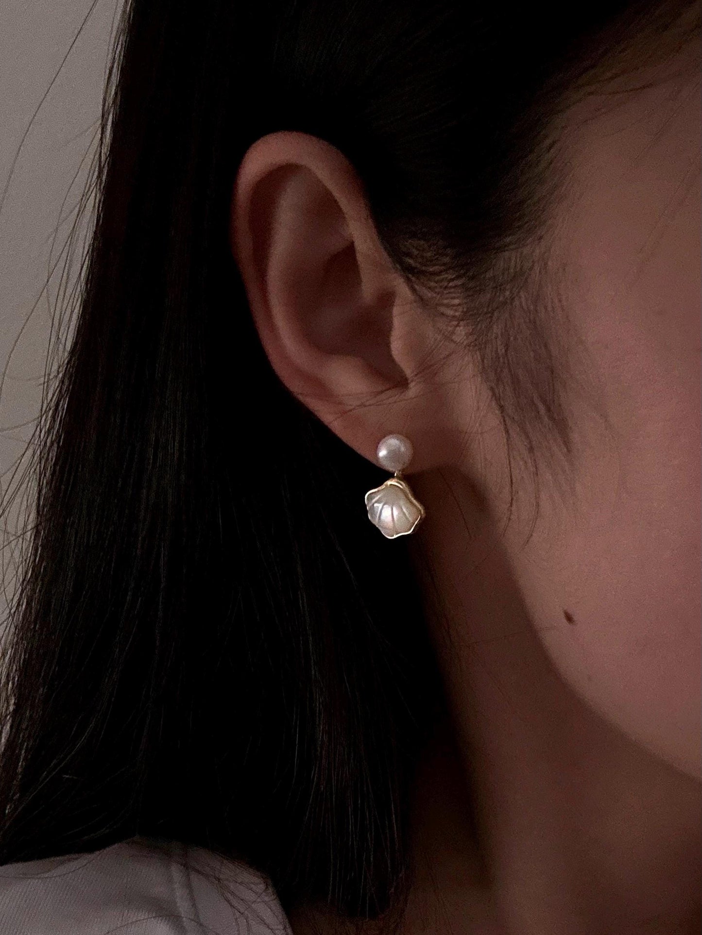 Seashell whisper Drop earring