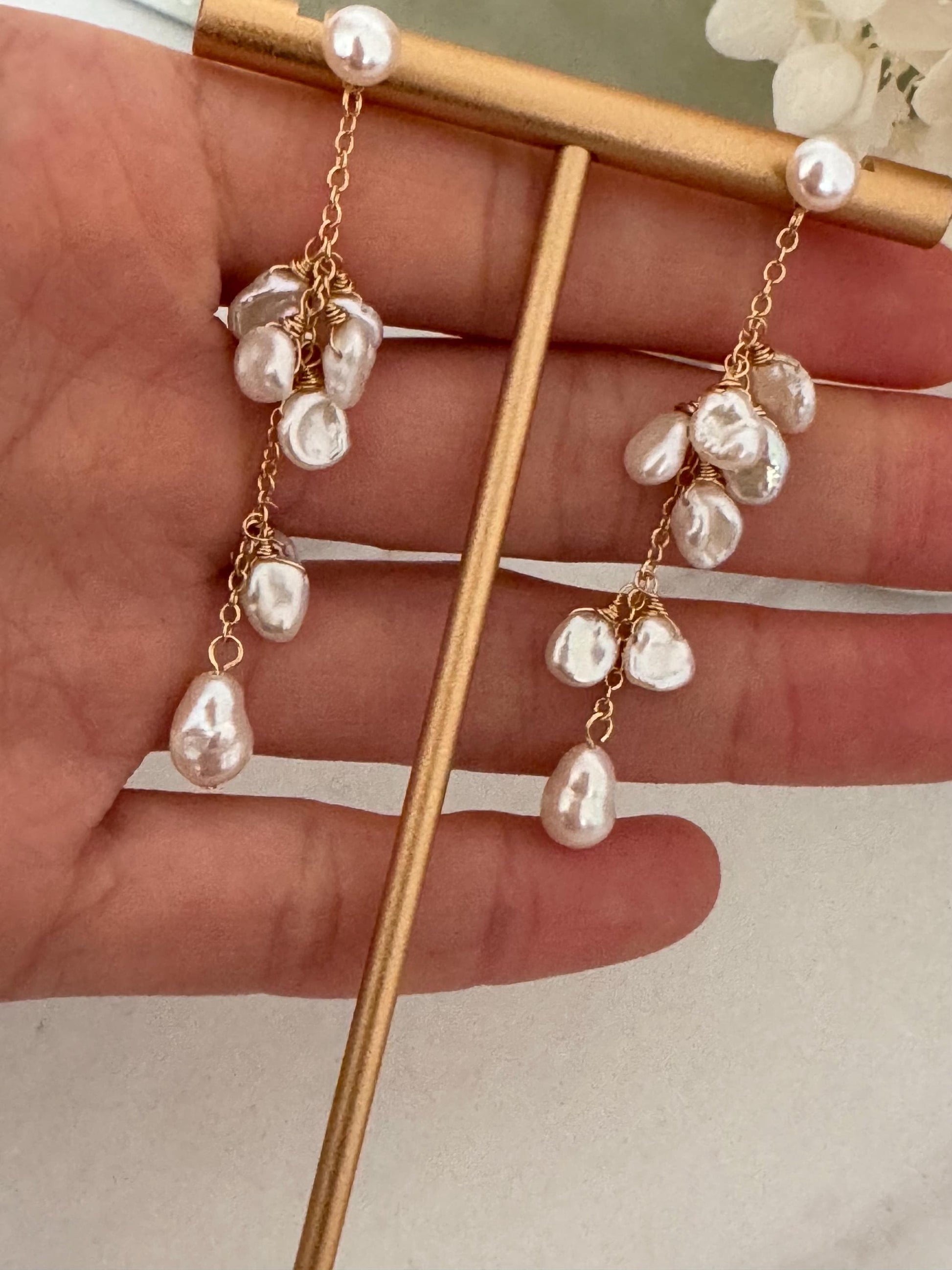Keshi Freshwater Pearl Drop Earrings gold, gift for her, handmade baroque pearl jewellery， statement earrings