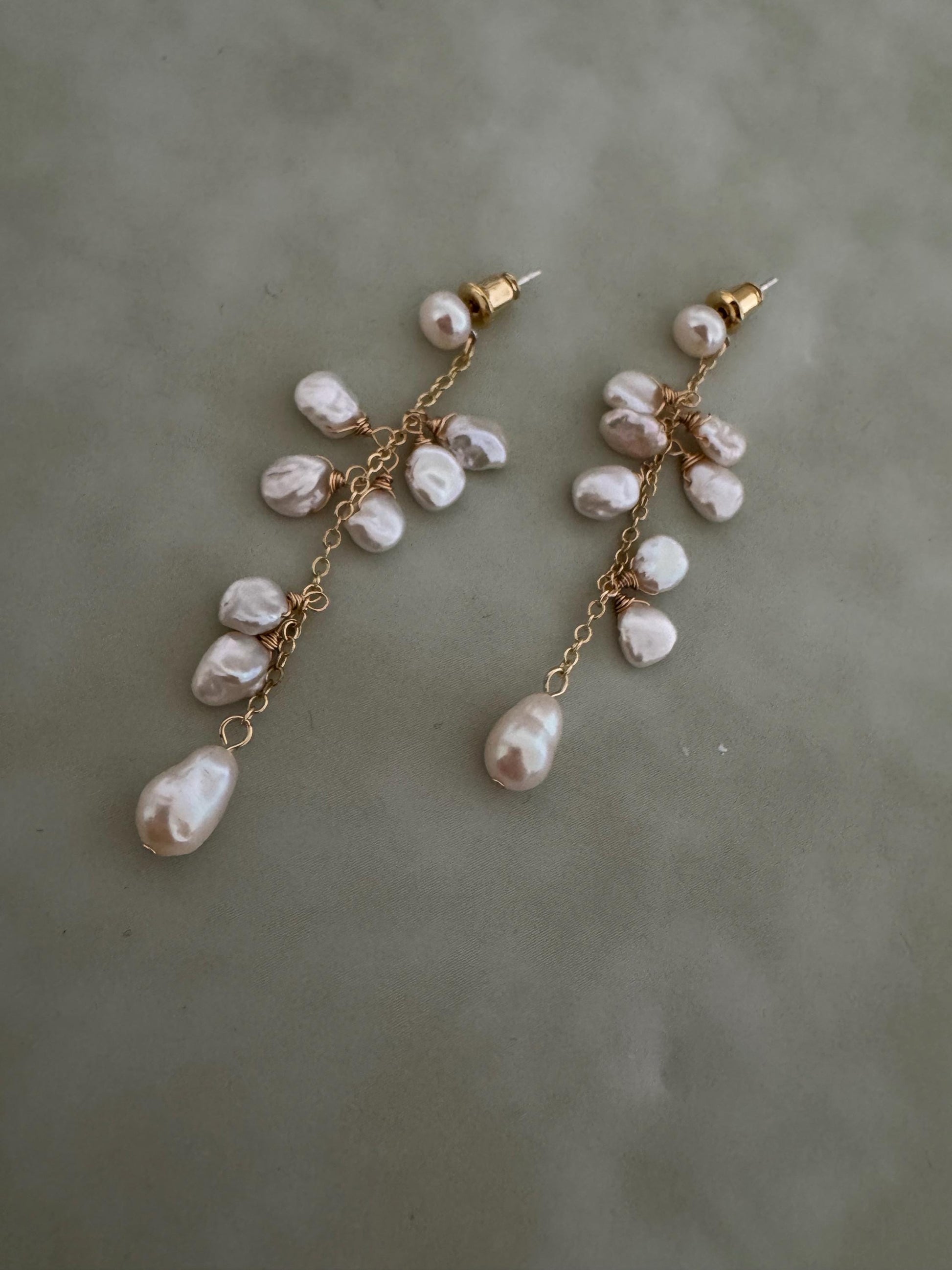 Keshi Freshwater Pearl Drop Earrings gold, gift for her, handmade baroque pearl jewellery， statement earrings