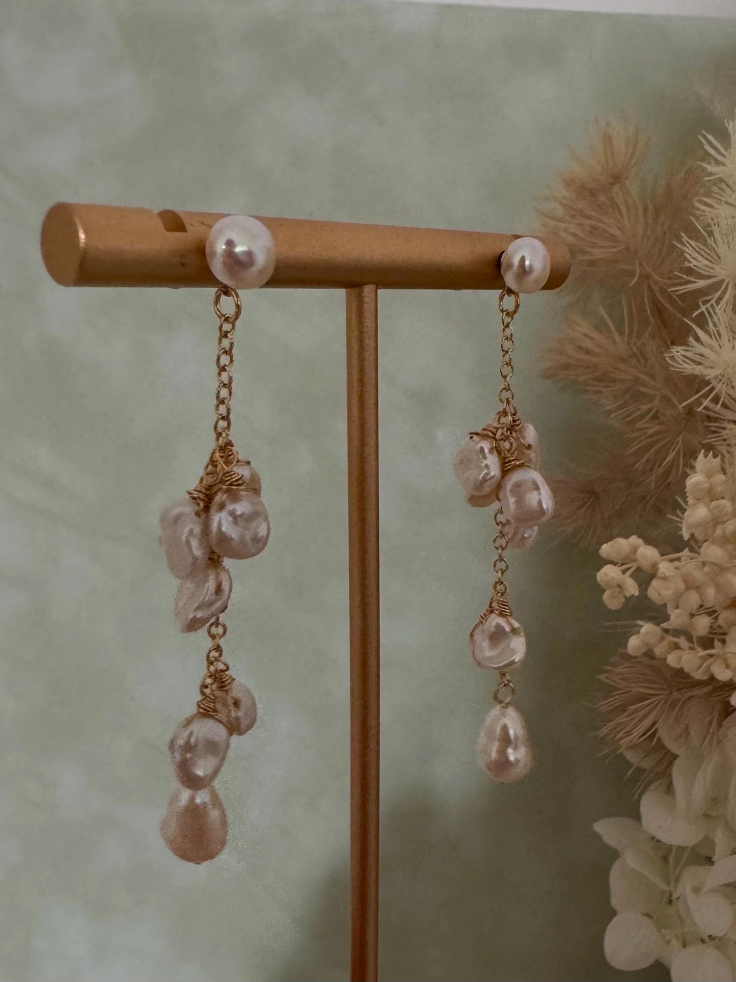Keshi Freshwater Pearl Drop Earrings gold, gift for her, handmade baroque pearl jewellery， statement earrings