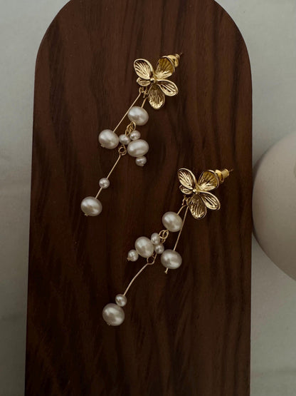 Barqoue Freshwater Pearl Drop Earrings gold, gift for her, handmade baroque pearl jewellery， statement earrings