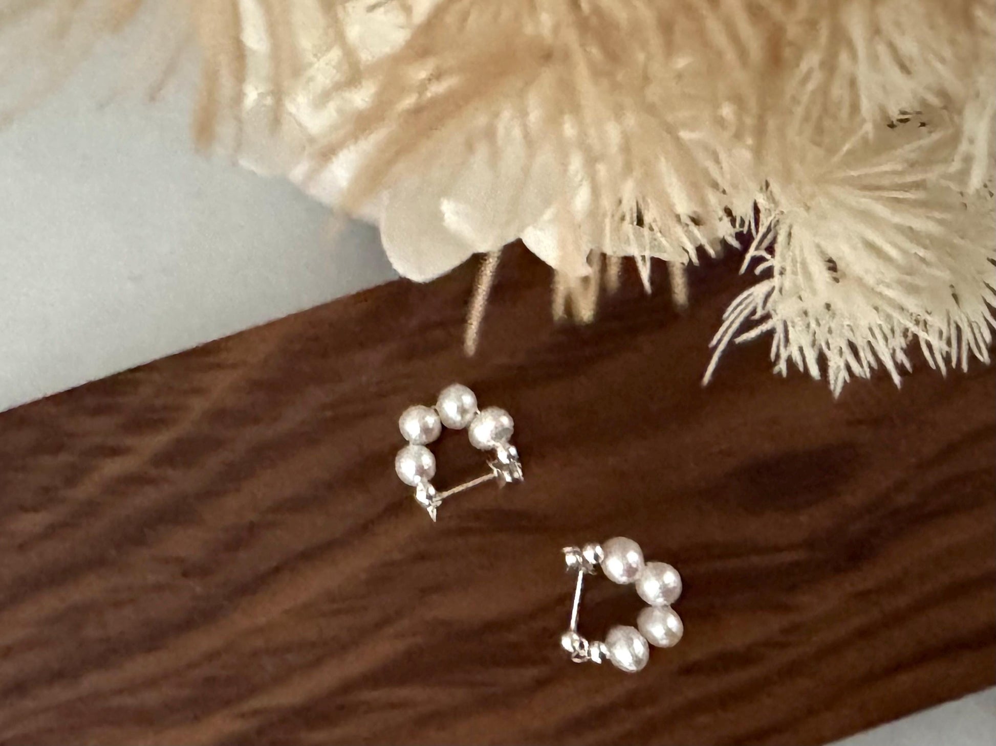 Minimalist silver earrings, freshwater pearls earrings, real pearl, bridal earrings pearl,
