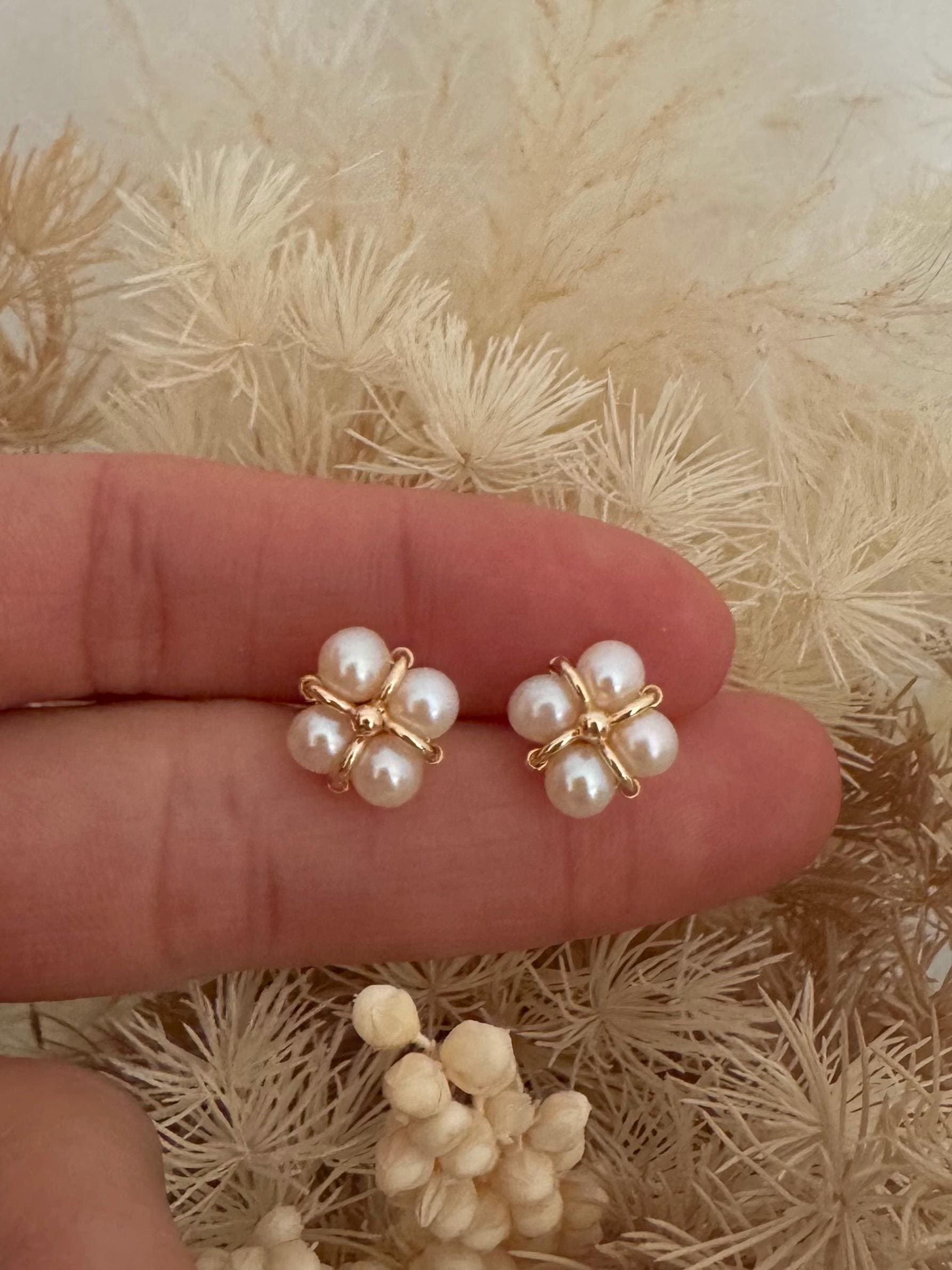 Tiny Flower Freshwater pearls stud earrings with 18k gold plated silver metal, pearl jewellery gift for women, gold stud earrings for women