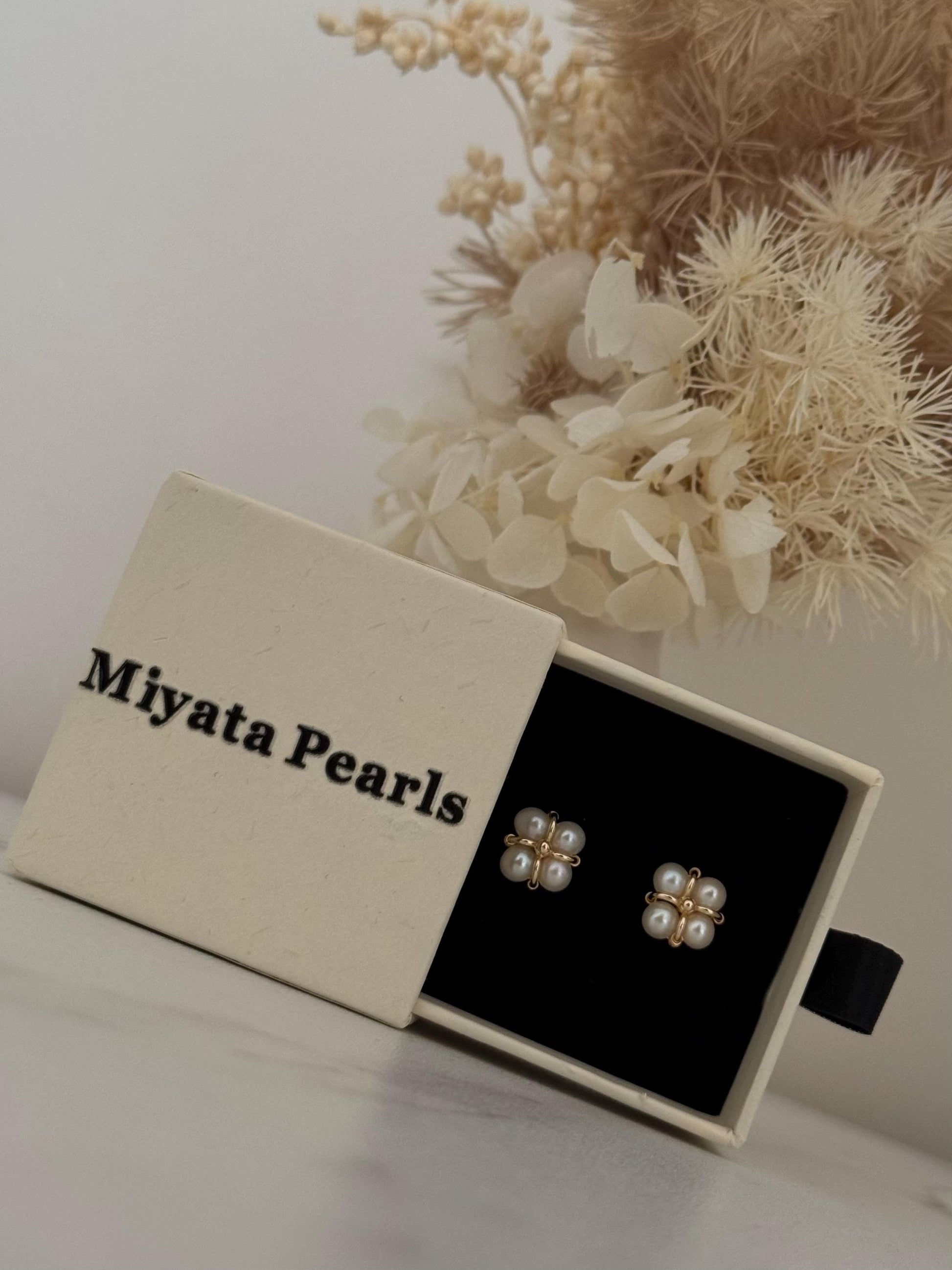 Tiny Flower Freshwater pearls stud earrings with 18k gold plated silver metal, pearl jewellery gift for women, gold stud earrings for women