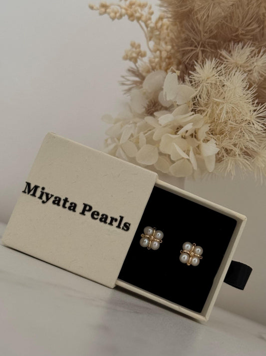 Tiny Flower Freshwater pearls stud earrings with 18k gold plated silver metal, pearl jewellery gift for women, gold stud earrings for women