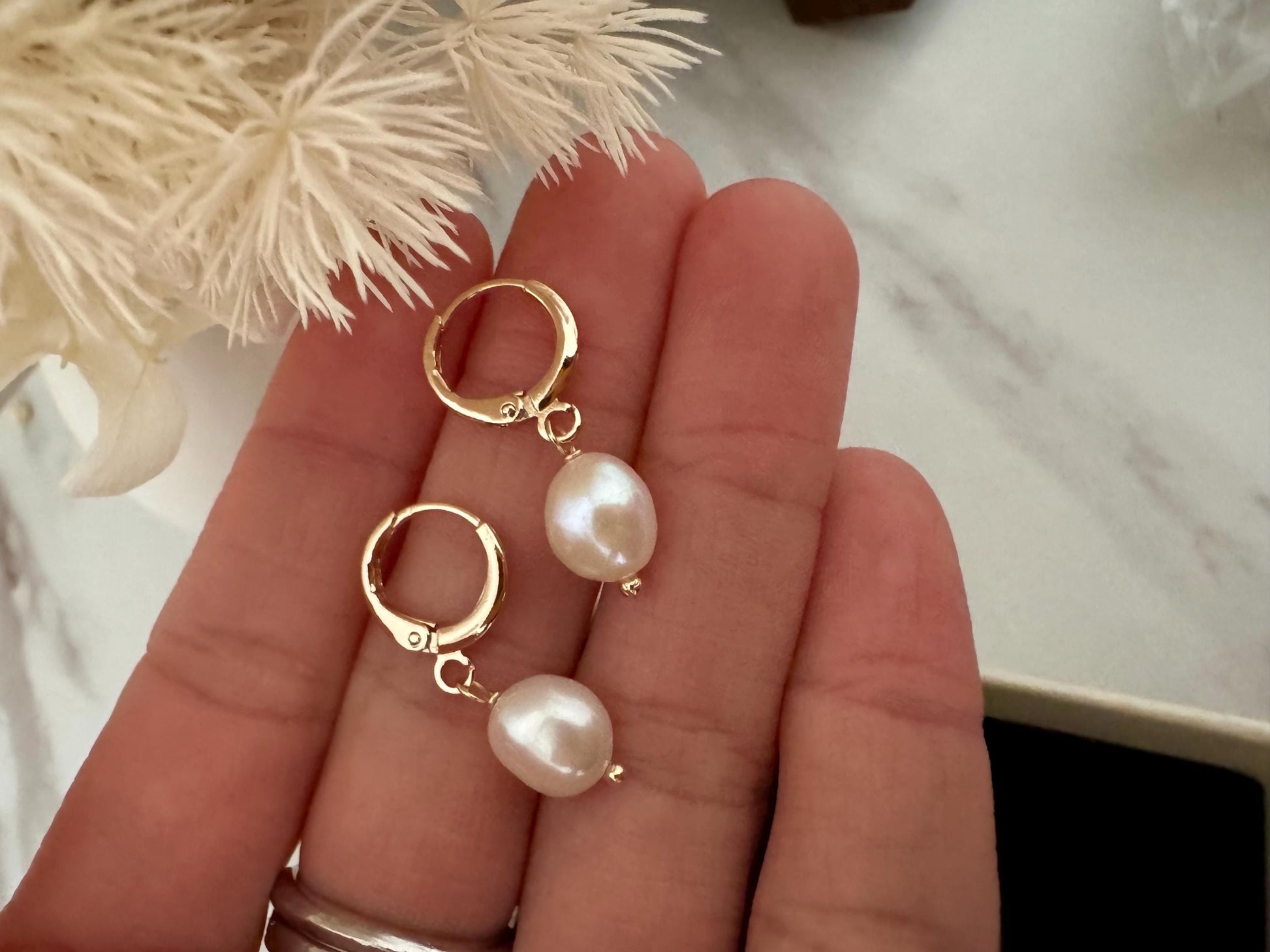 14k gold freshwater pearls earrings, real pearl, 18k gold plated silver, teardrop pearl, hoop earrings, bridal earrings pearl